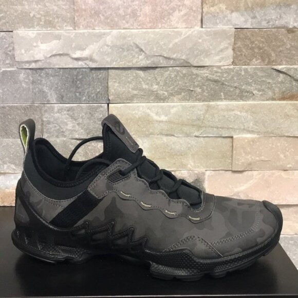 Ecco Men's Biom Aex Trainer Running Shoe - Picture 7 of 8